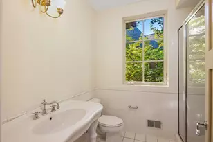 1700 Kenwood Pkwy, Minneapolis, MN 55405 - Photo 33