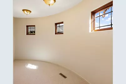 1700 Kenwood Parkway, Minneapolis, MN 55405 - Photo 31