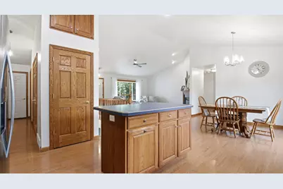 312 Country Lane, Durand, WI 54736 - Photo 9