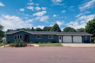 401 Wilson Street W, Springfield, MN 56087 - Photo 1