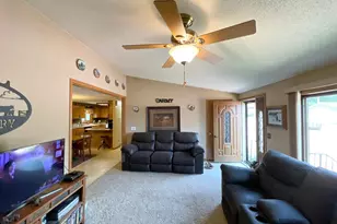 401 Wilson Street W, Springfield, MN 56087 - Photo 3