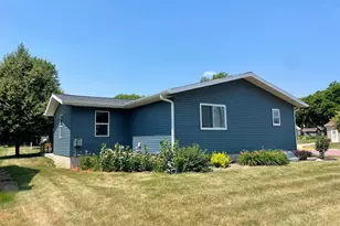 401 Wilson Street W, Springfield, MN 56087 - Photo 47