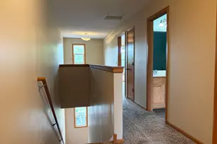 1087 Barclay St, Saint Paul, MN 55106 - Photo 23