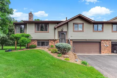 556 Donegal Circle, Shoreview, MN 55126 - Photo 1