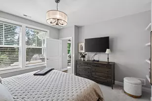 18043 38th Pl N, Plymouth, MN 55446 - Photo 17