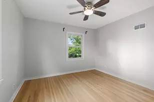 8734 Portland Ave S, Bloomington, MN 55420 - Photo 19
