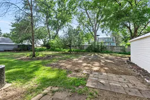 8734 Portland Ave S, Bloomington, MN 55420 - Photo 39