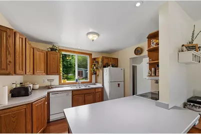 2330 Silcox Avenue, Duluth, MN 55803 - Photo 11