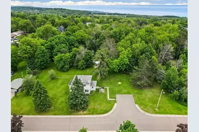 2330 Silcox Avenue, Duluth, MN 55803 - Photo 29