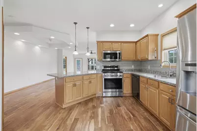 2310 Foxglove Way, Hudson, WI 54016 - Photo 7