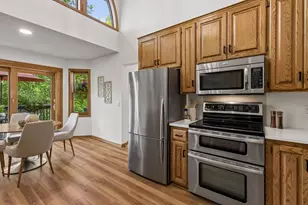 1191 Duckwood Trail, Eagan, MN 55123 - Photo 23