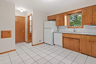 1367 Price Ave E, Maplewood, MN 55109 - Photo 11