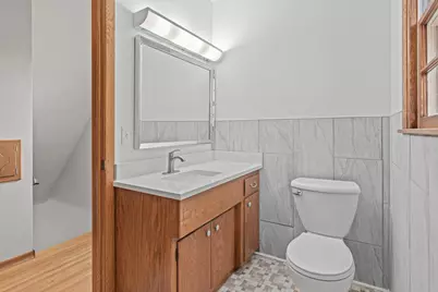 1367 Price Avenue E, Maplewood, MN 55109 - Photo 15