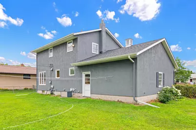 1367 Price Avenue E, Maplewood, MN 55109 - Photo 29