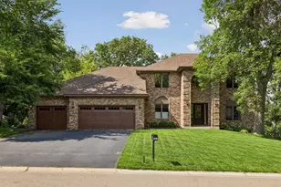 11825 177th St W, Lakeville, MN 55044 - Photo 1