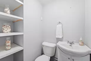 1221 Douglas St, Alexandria, MN 56308 - Photo 15