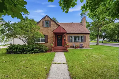 1221 Douglas Street, Alexandria, MN 56308 - Photo 1