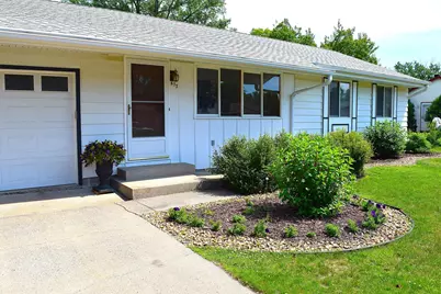673 109th Lane NE, Blaine, MN 55434 - Photo 3