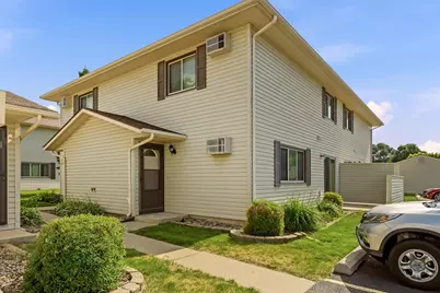 2809 19th Avenue NW #D, Rochester, MN 55901 - Photo 1
