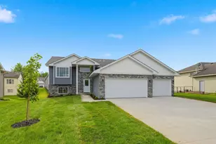 404 Westgate Dr, Winsted, MN 55395 - Photo 3