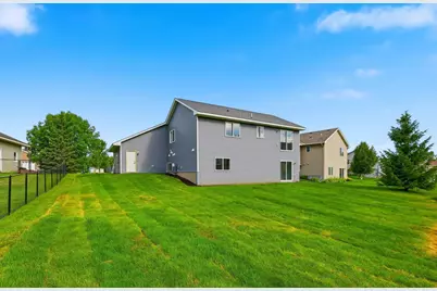 404 Westgate Drive, Winsted, MN 55395 - Photo 31