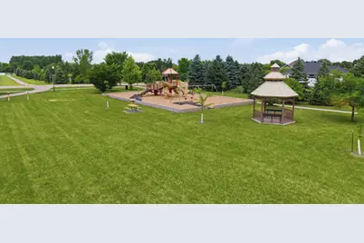 424 44th Avenue S, Moorhead, MN 56560 - Photo 31