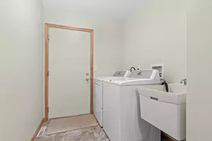 631 Stewart Ct, Mora, MN 55051 - Photo 25