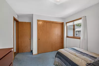 5133 Meadow Ridge, Edina, MN 55439 - Photo 17