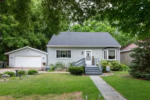 318 W Livermore St, Saint Peter, MN 56082 - Photo 1