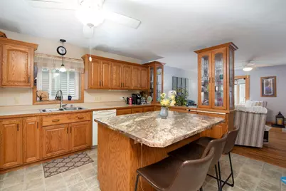 318 W Livermore Street, Saint Peter, MN 56082 - Photo 5