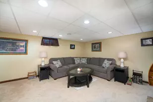 318 W Livermore St, Saint Peter, MN 56082 - Photo 13