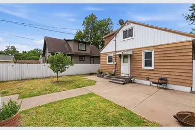 108 21st Avenue N, Saint Cloud, MN 56303 - Photo 5