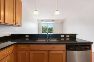 2900 University Ave SE, Minneapolis, MN 55414 - Photo 9
