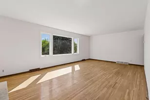 16329 Temple Terrace, Minnetonka, MN 55345 - Photo 5