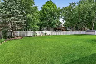 2230 Woodbridge Way, Woodbury, MN 55125 - Photo 27