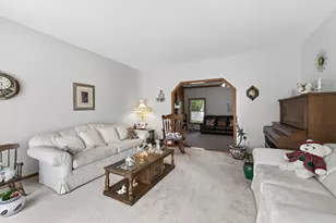 2230 Woodbridge Way, Woodbury, MN 55125 - Photo 7