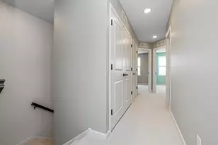 848 Woodlawn Ave, Saint Paul, MN 55116 - Photo 13
