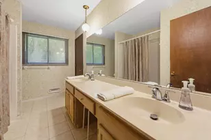 12108 Red Oak Ct S, Burnsville, MN 55337 - Photo 11