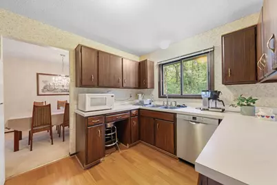 12108 Red Oak Court S, Burnsville, MN 55337 - Photo 3