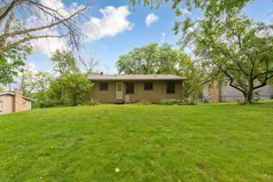 12108 Red Oak Ct S, Burnsville, MN 55337 - Photo 25