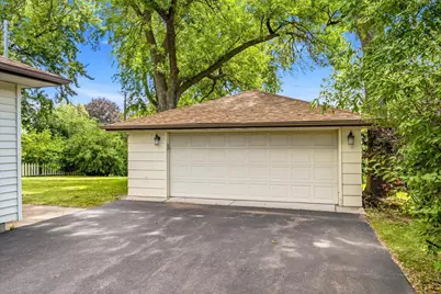 2584 Herschel Street, Roseville, MN 55113 - Photo 17