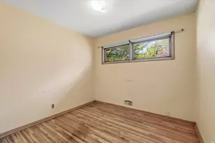 2584 Herschel St, Roseville, MN 55113 - Photo 11