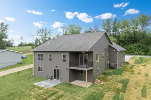 426 8th St SW, Pine Island, MN 55963 - Photo 35