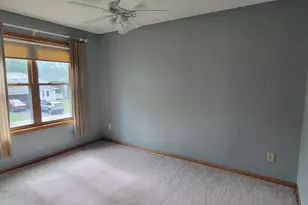 3237 Belmar Dr, Vadnais Heights, MN 55127 - Photo 11