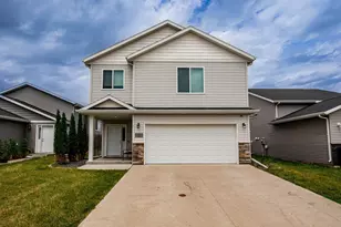 3034 38th Ave S, Moorhead, MN 56560 - Photo 1