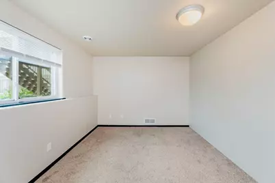 3034 38th Avenue S, Moorhead, MN 56560 - Photo 25