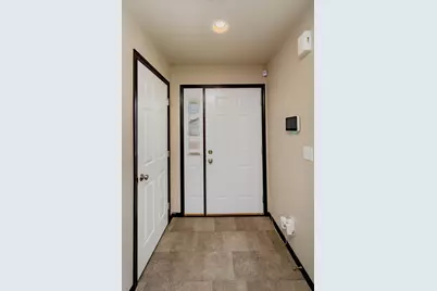 3034 38th Avenue S, Moorhead, MN 56560 - Photo 5