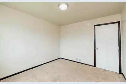 3034 38th Avenue S, Moorhead, MN 56560 - Photo 23