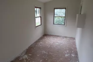 25 W 7th St, Rush City, MN 55069 - Photo 11