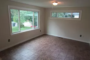 25 W 7th St, Rush City, MN 55069 - Photo 7